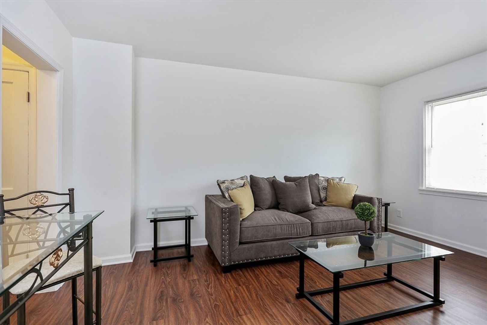 Dundalk Apartment: 2104 Willow Springs Road