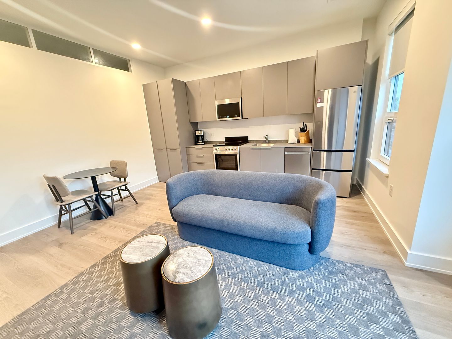 Washington Apartment: 1324 North Capitol Street