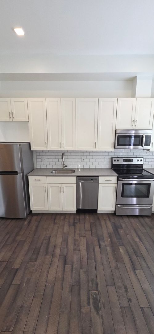 Washington Apartment: 80 P St NW