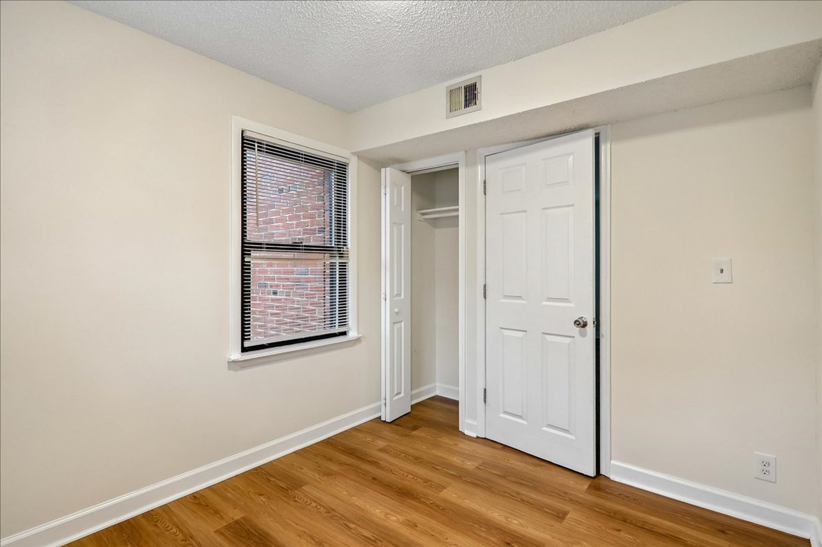 4958 Just Street NE 8 of 12