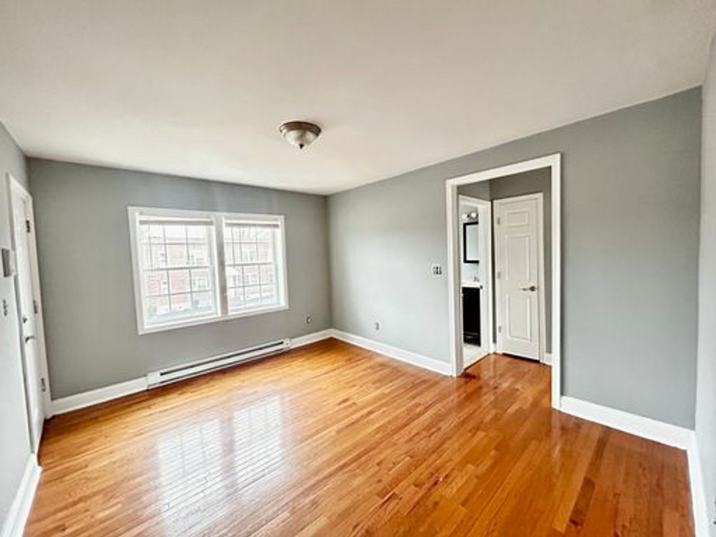 Dundalk Apartment: 113 Kinship Road