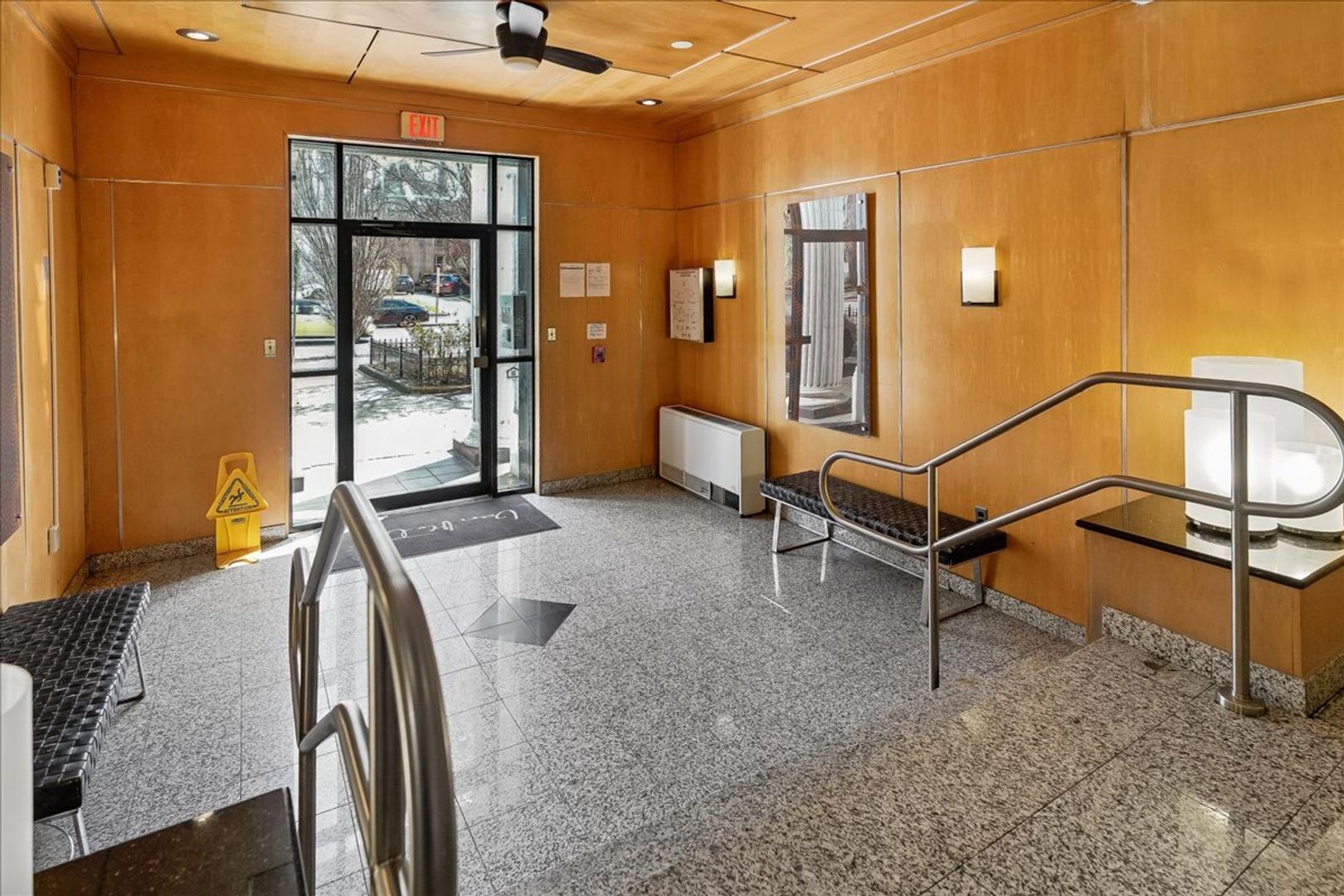 Washington Apartment: 1616 16th Street NW