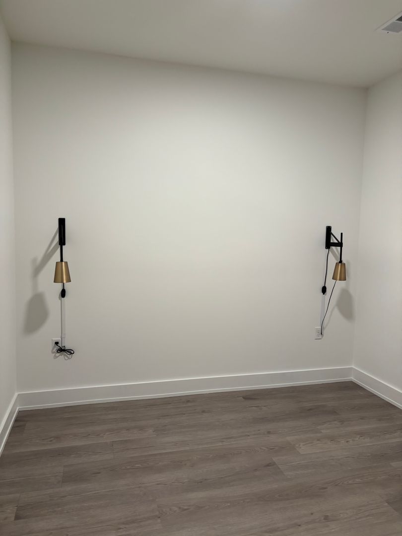 Washington Apartment: 1324 North Capitol Street