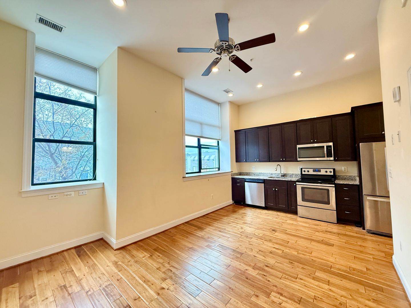 Baltimore Apartment: 201 S Conkling Street