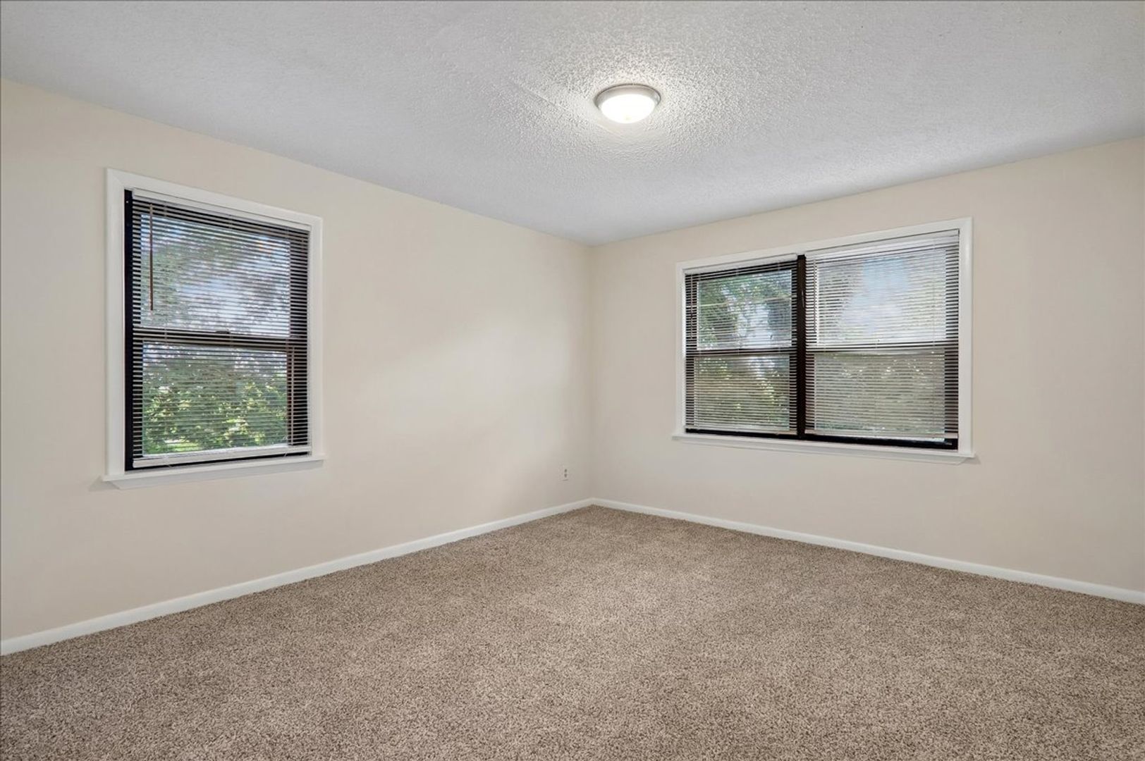 4958 Just Street NE 9 of 12