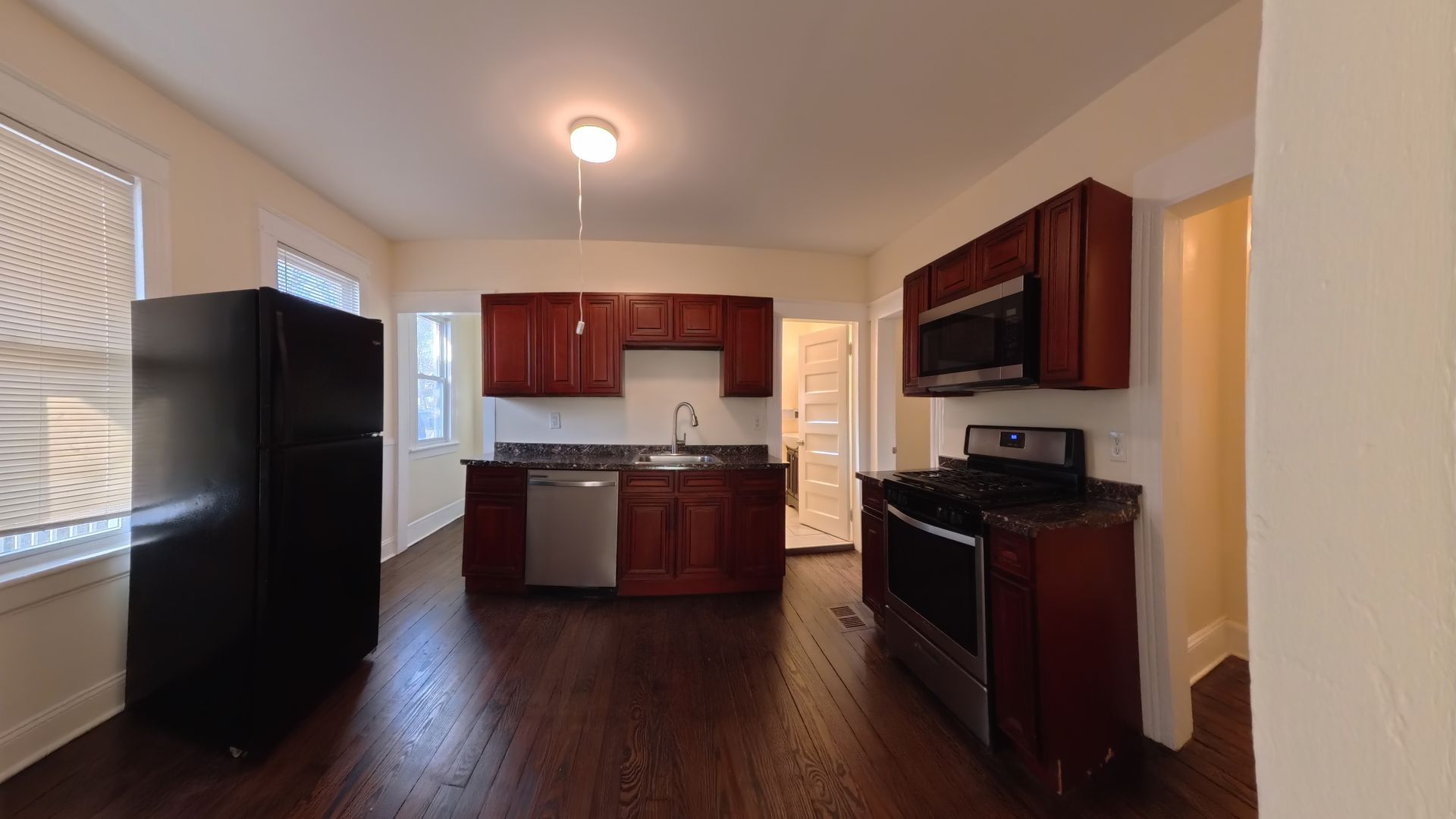 Bridgeport Apartment: 65-67 Fox St