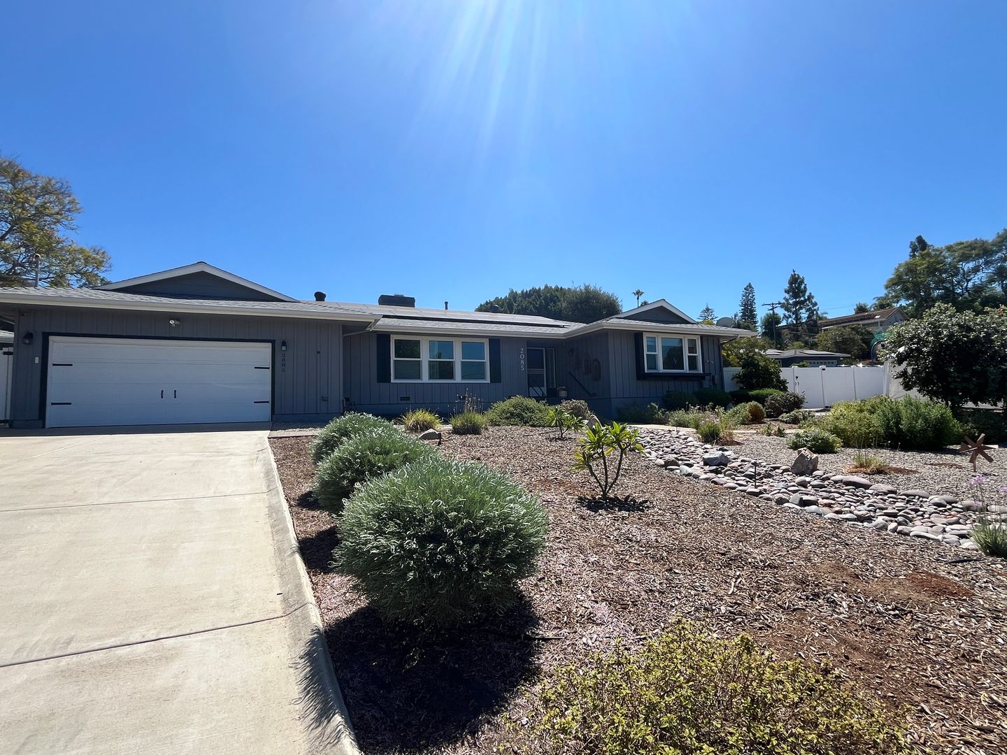 Vista House: 2085 Warmlands Ave