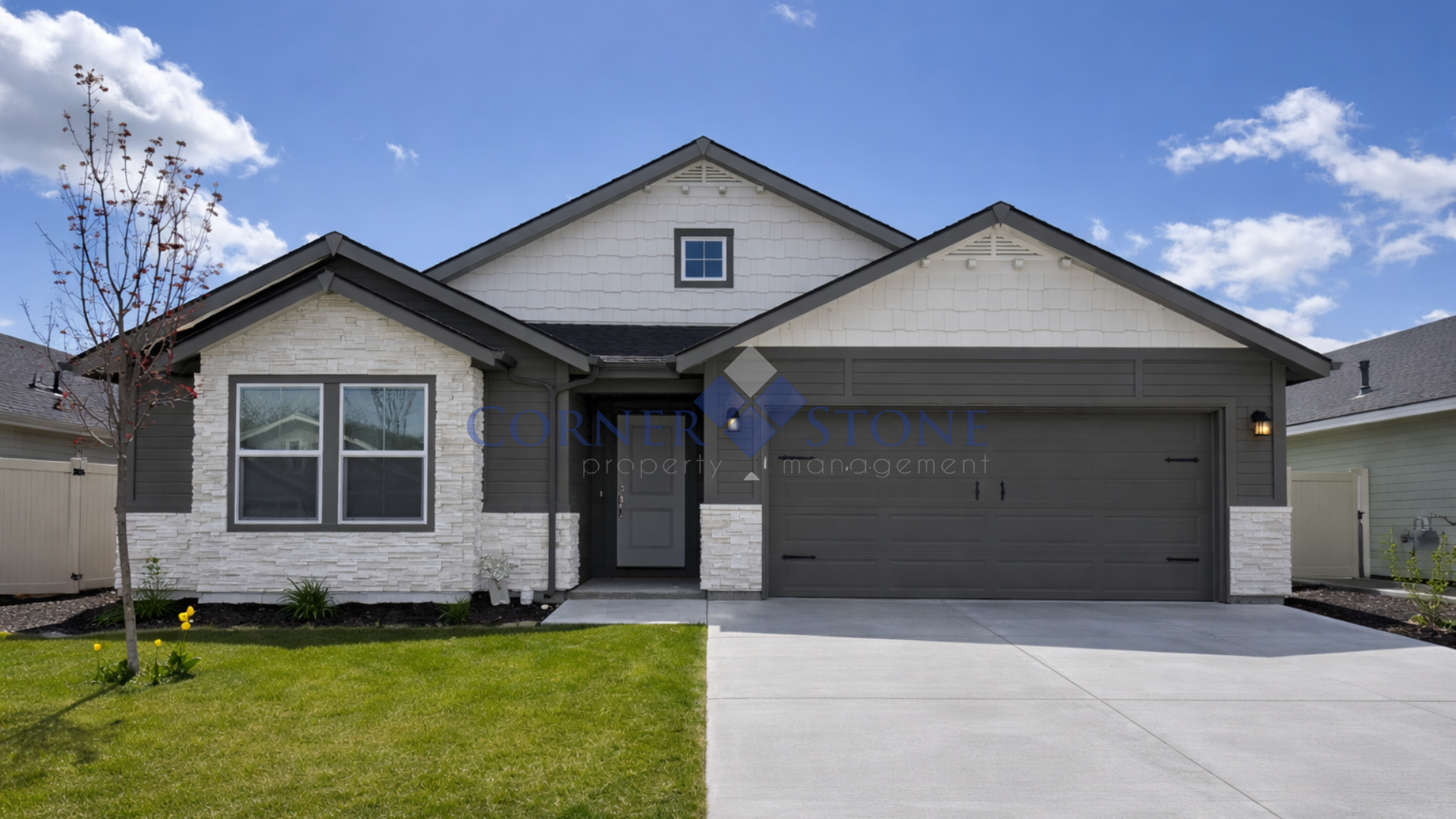 Star House: 11141 W. Hidden Point St