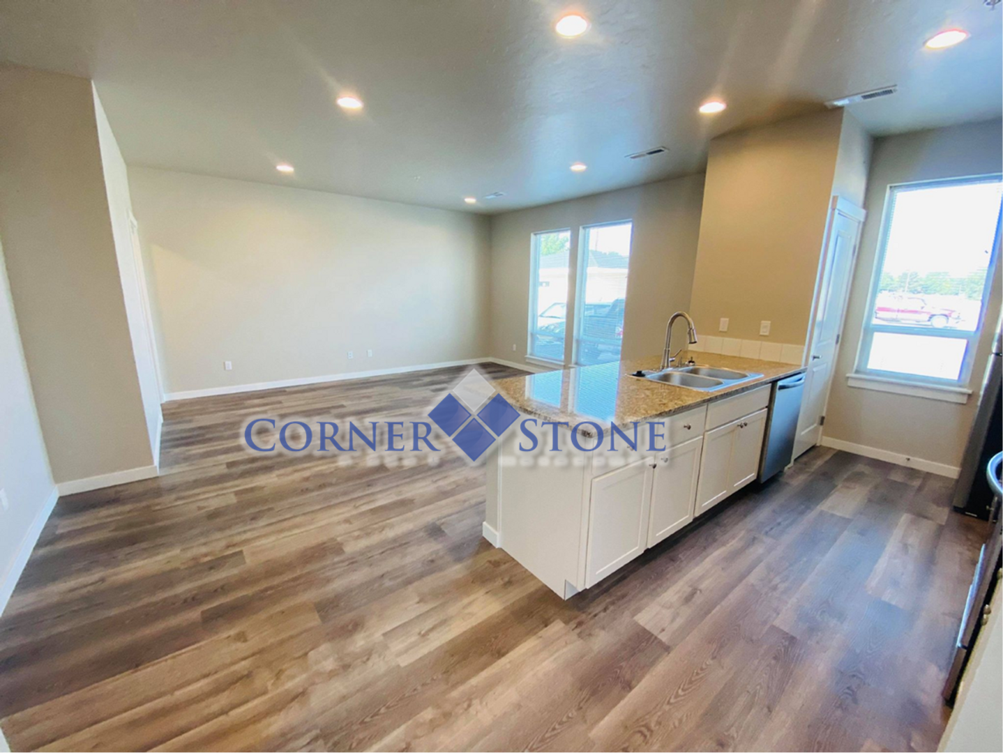 Caldwell Apartment: 2815 S. 10th Ave