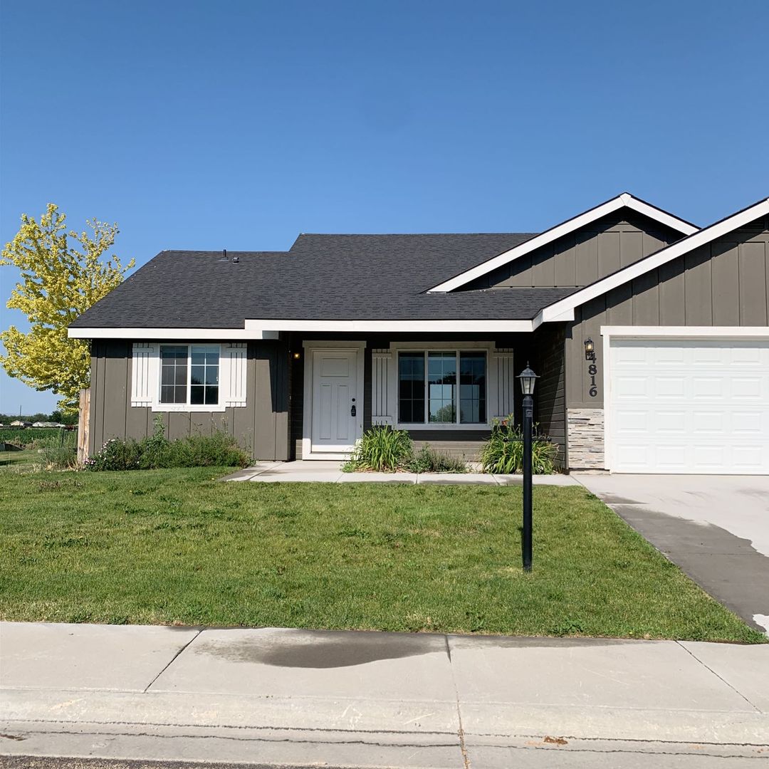 Caldwell House: 4816 Ann Marie Ave
