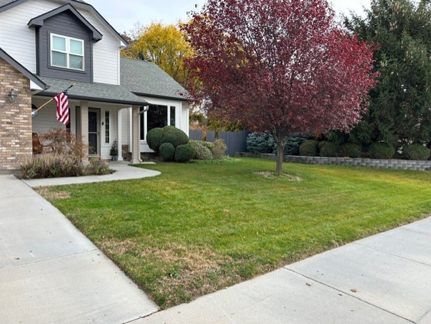 Meridian House: 1878 N. Bing Ave