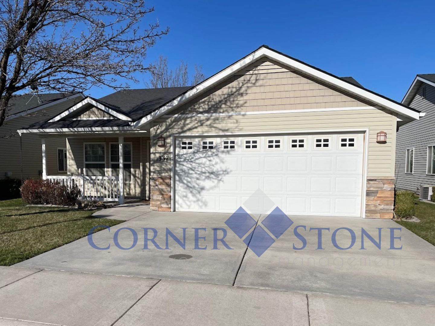 Meridian House: 1337 North Alvey Lane