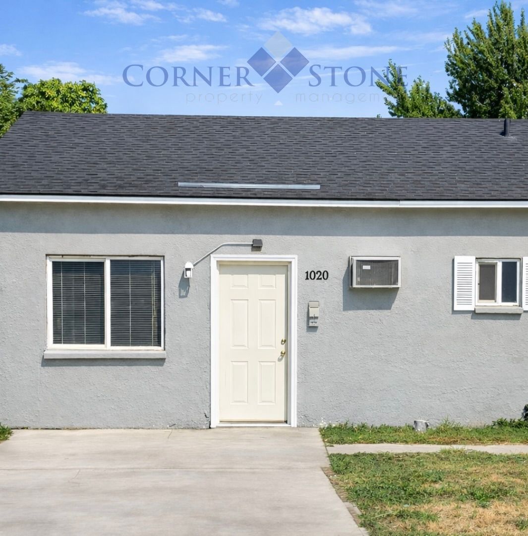 Nampa House: 1020 E Sheridan Ave