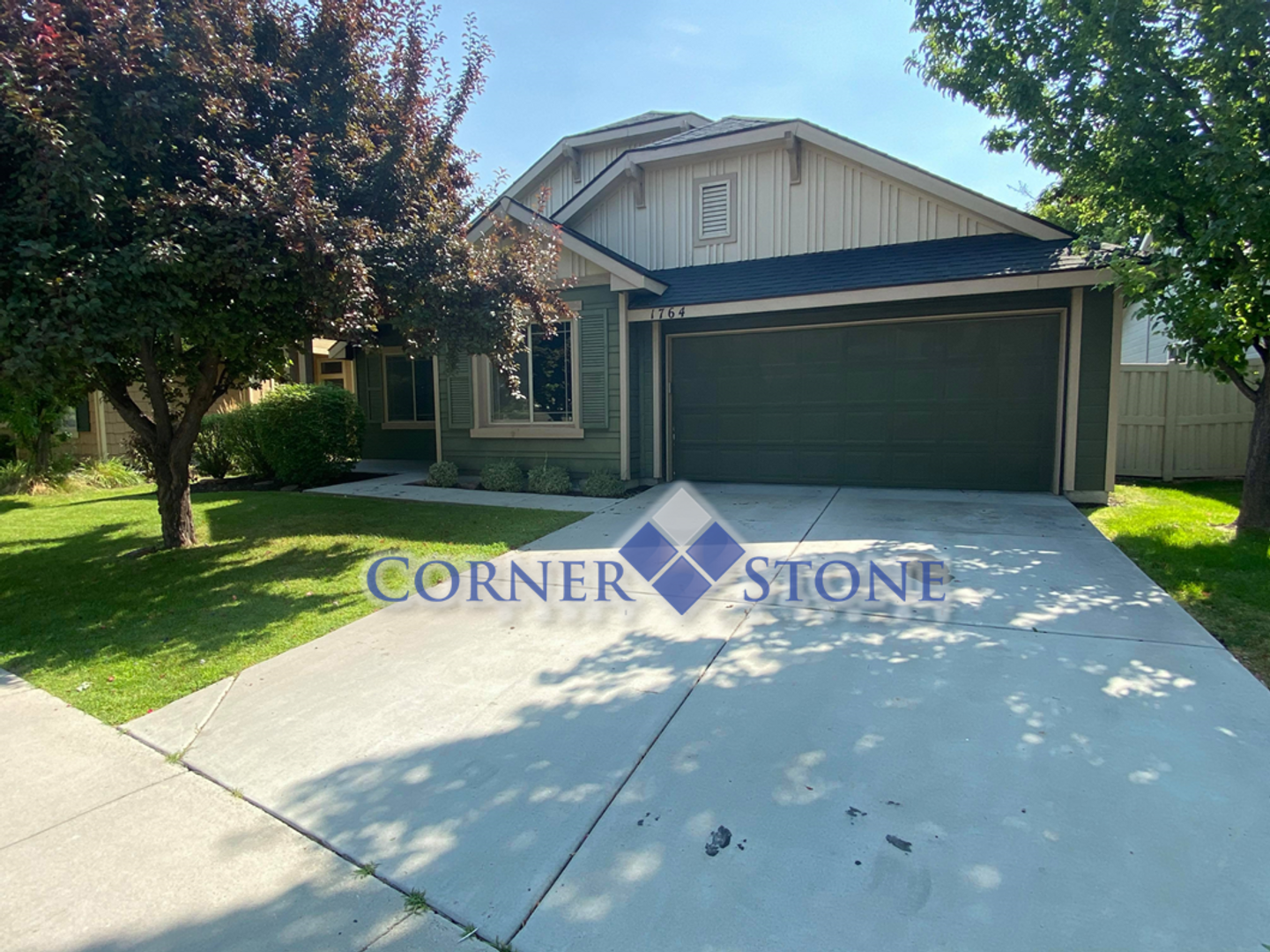 Middleton House: 1764 Ridge Way