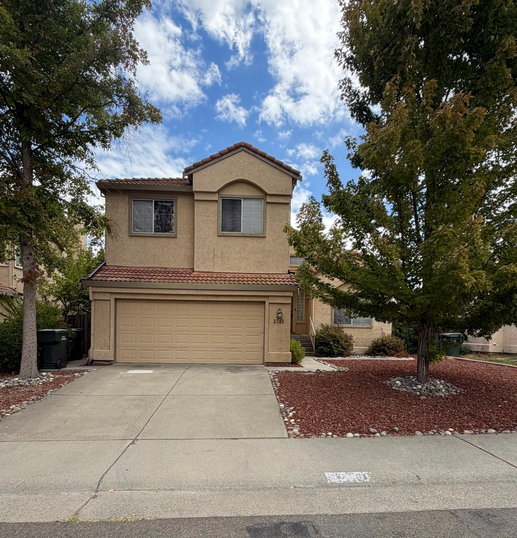 Antelope House: 8240 Rockbury Way