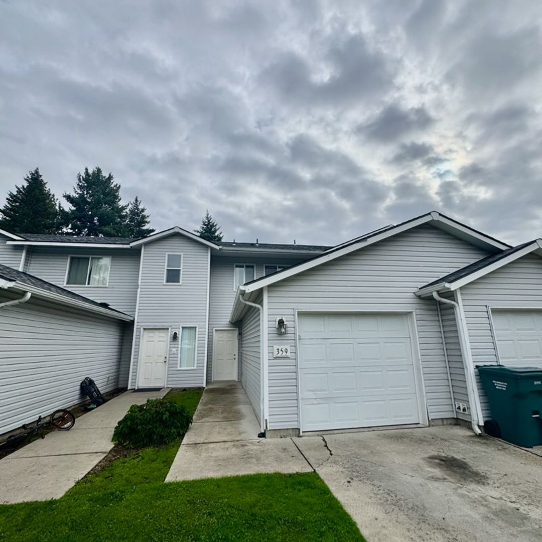 Coeur d' Alene Apartment: 355,57,59,61 Shelby Ln.
