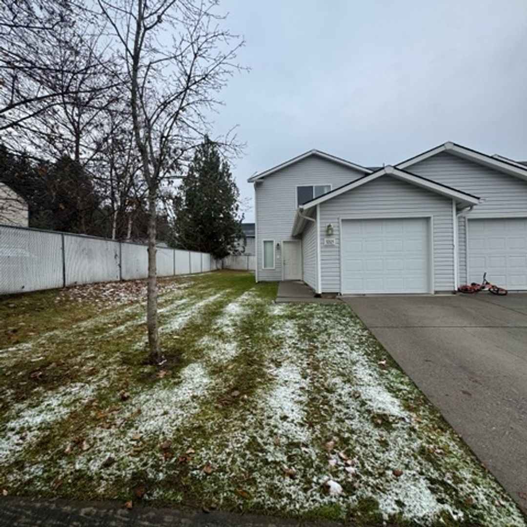 Coeur d' Alene Apartment: 3205,07,09,11 Thicket Ln.