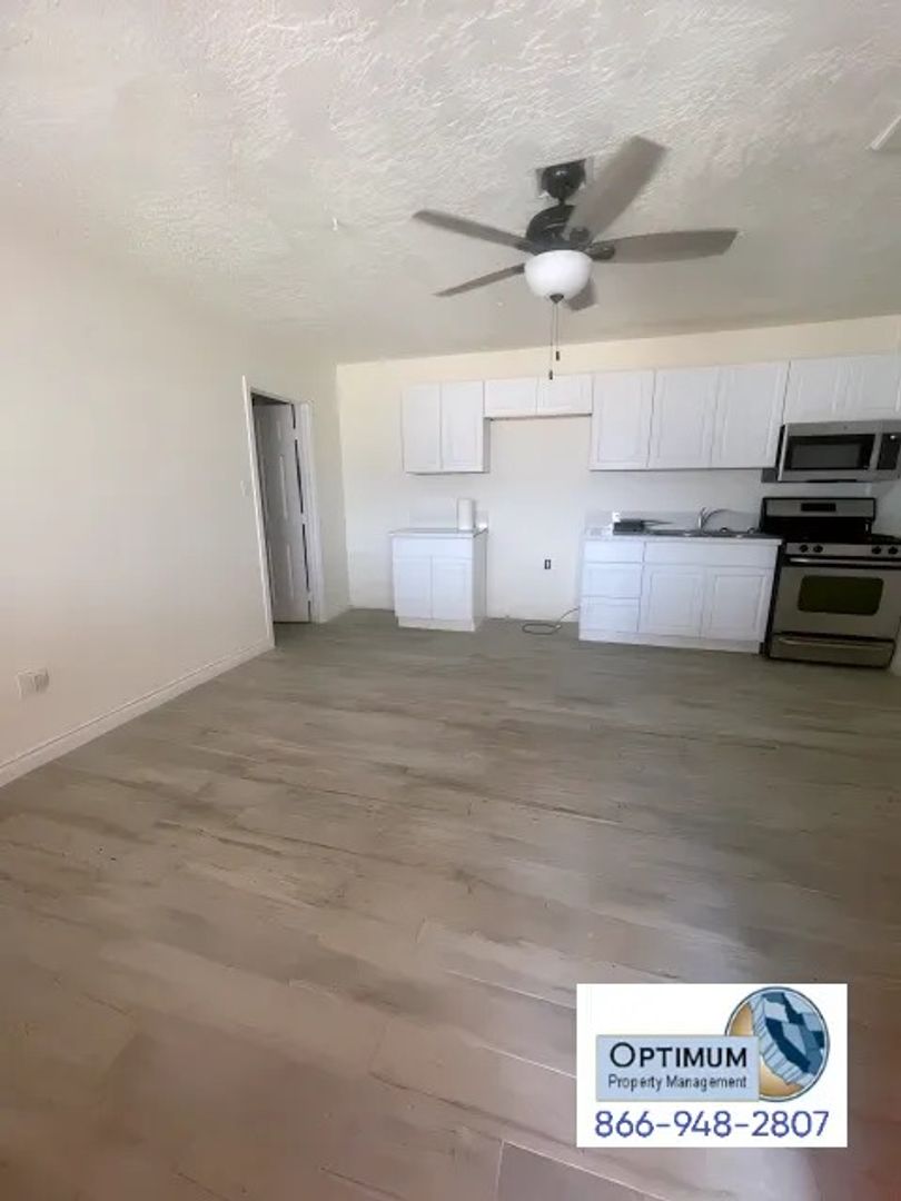 Apple Valley House: 14133 Lakota Rd
