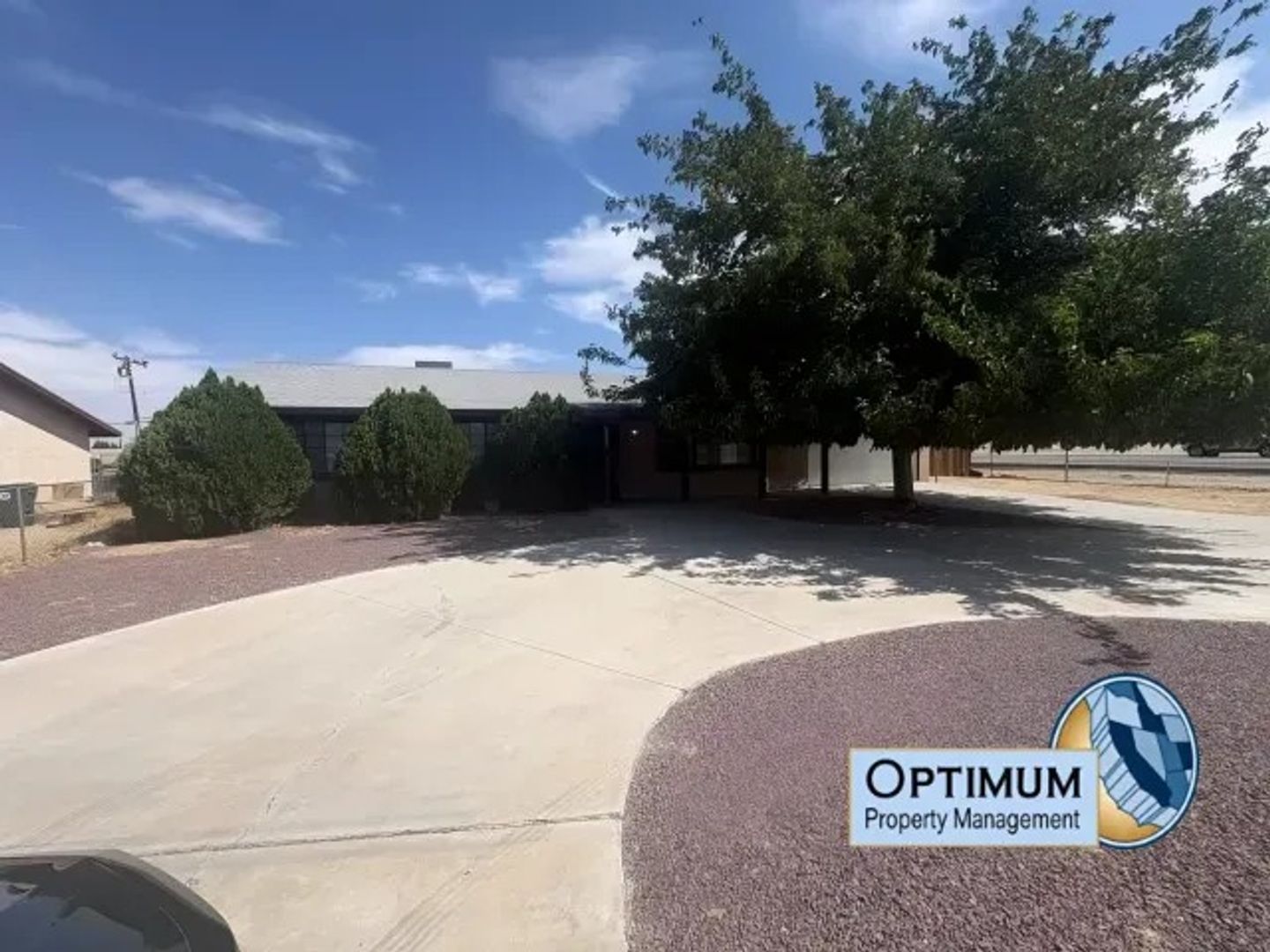 Victorville House: 15286 Del Norte Dr.