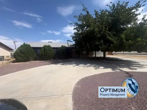 Spacious Victorville Home with Modern Flooring & Comfortable Living Space – photo 1