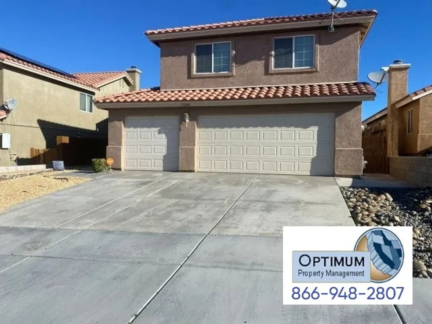 Victorville House: 17600 Caprice Way