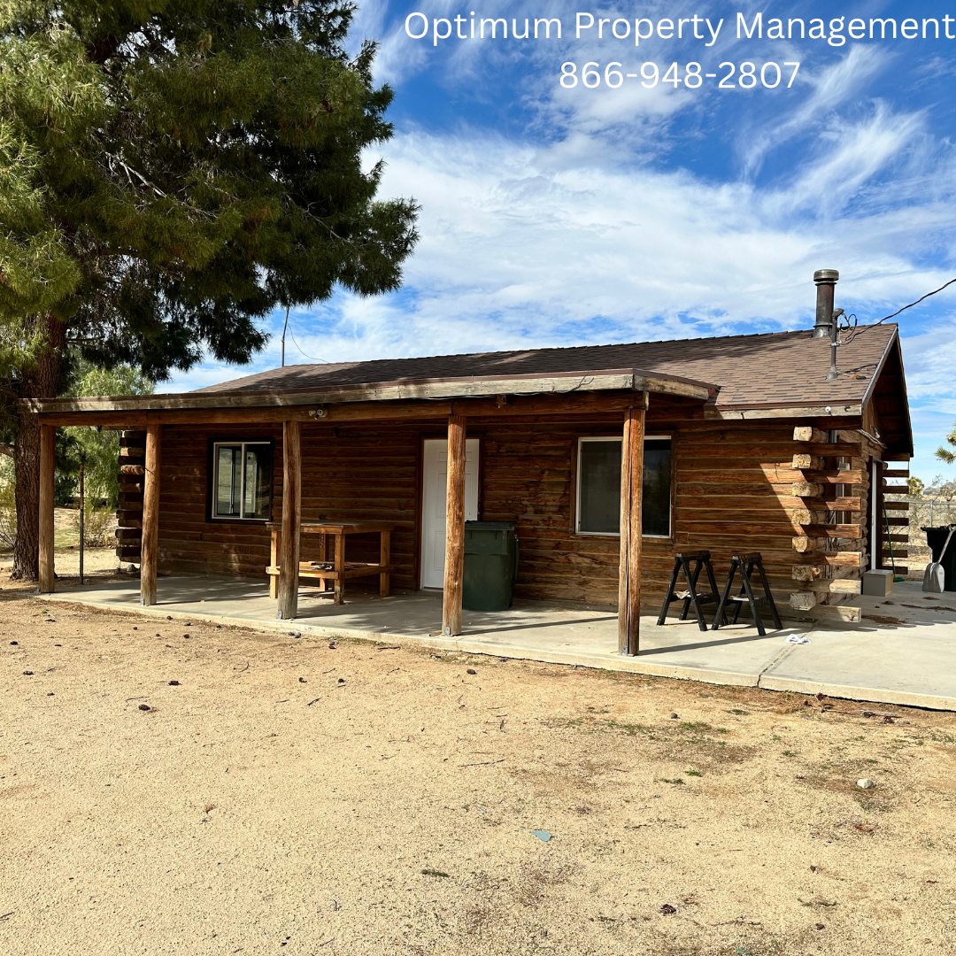 Lucerne Valley House: 28778 Laramie St