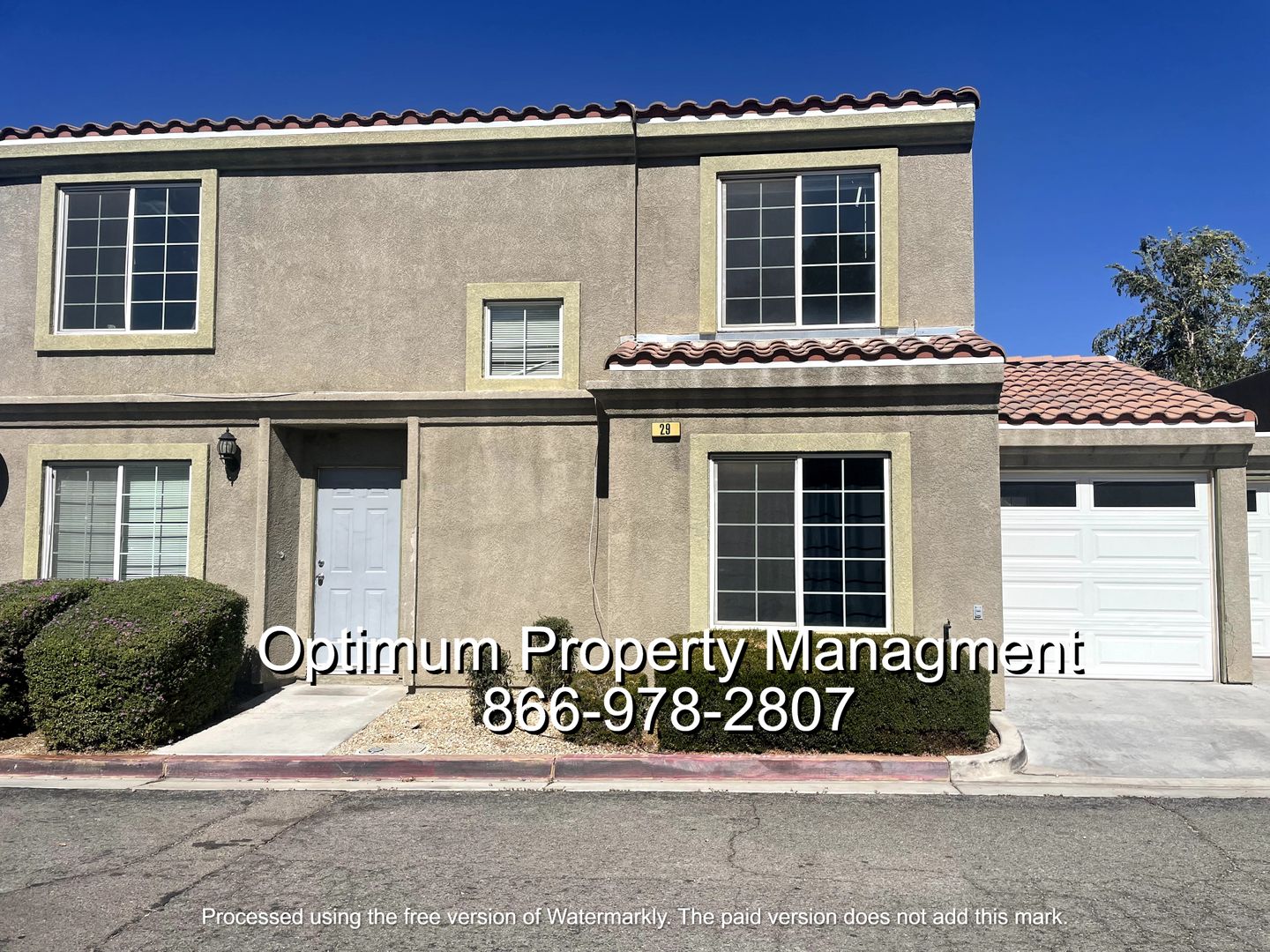 Victorville Apartment: 16545 Seneca Road