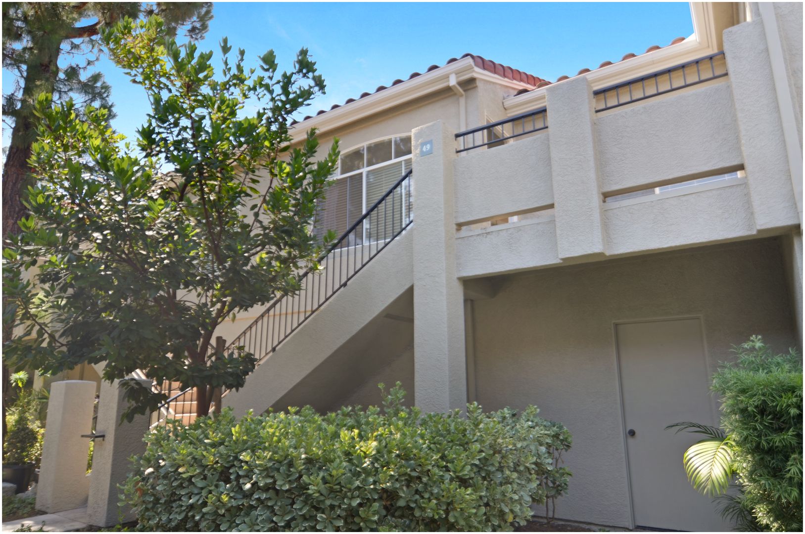 Aliso Viejo House: 49 Whippoorwill Ln