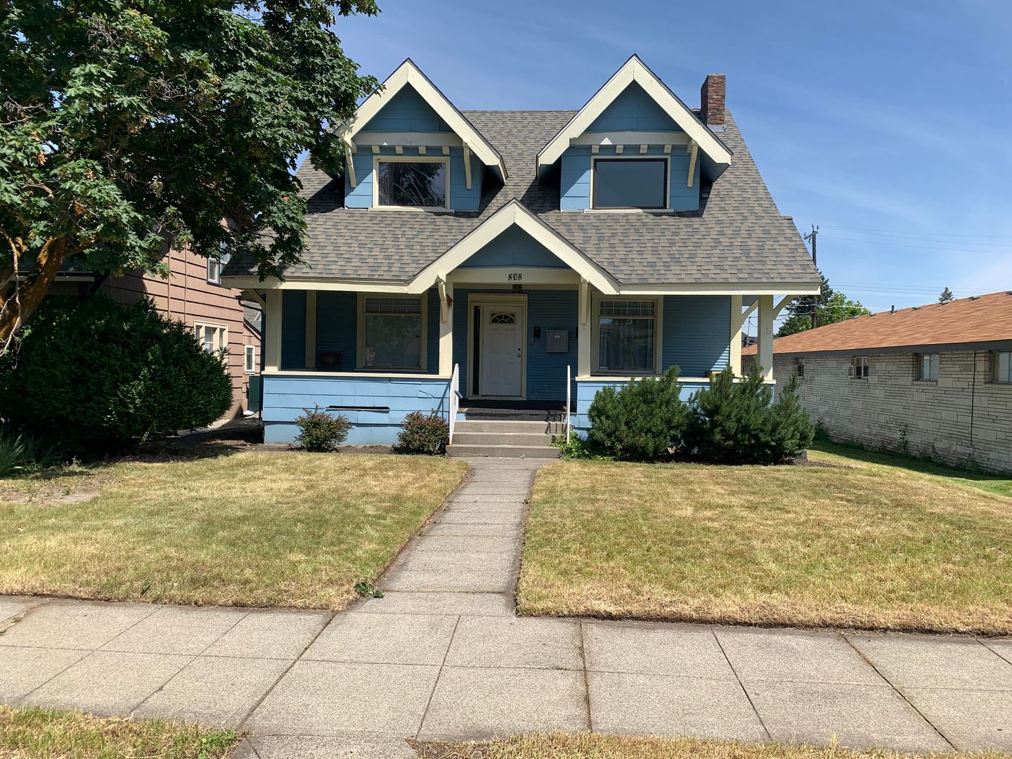 Spokane Apartment: 808 W Augusta Ave