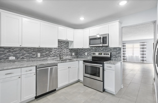 2 Bed 2 Bath Condo for Rent in 55+ Peaceful Community! – photo 1