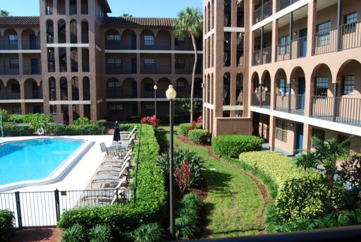 QUIET, PEACEFUL, ACROSS FROM STETSON