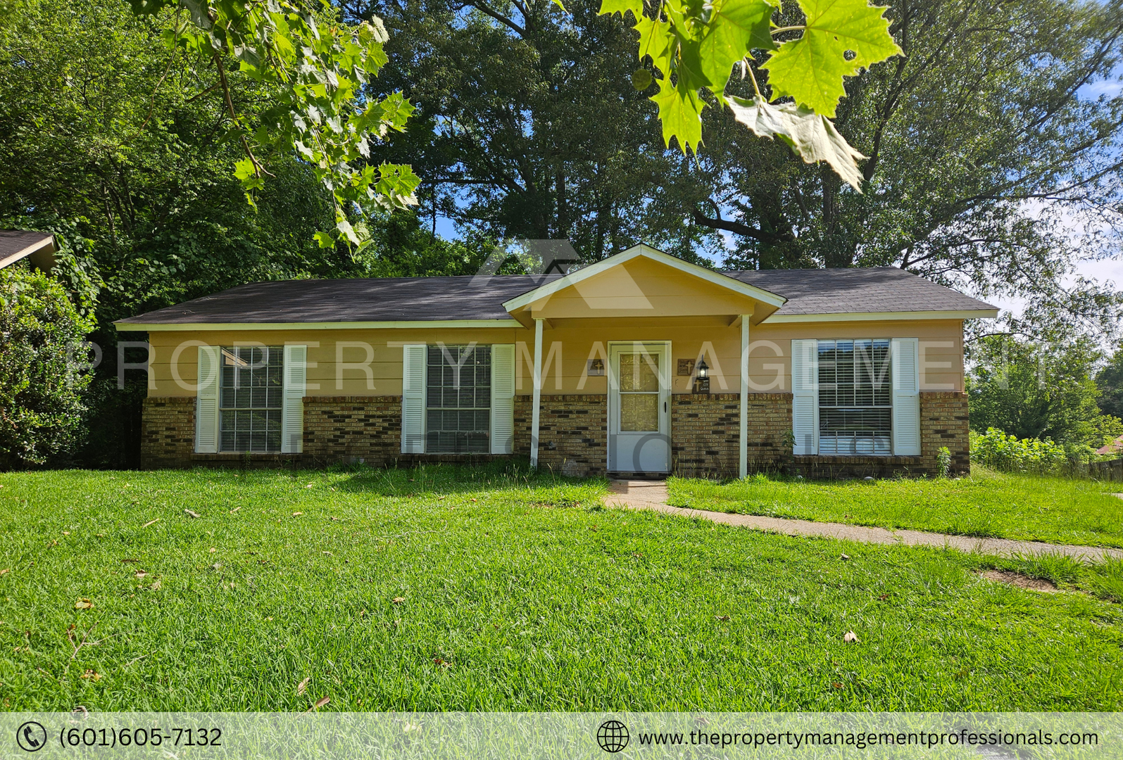 Jackson House: 1732 Brookhollow Cir