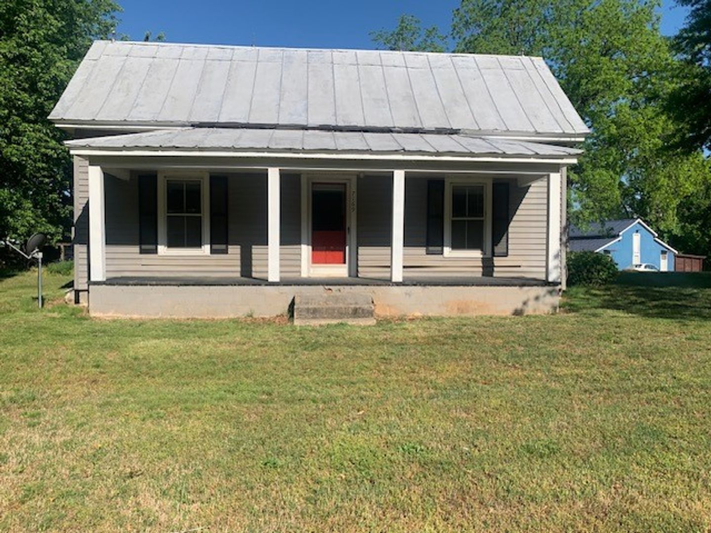 Summerfield House: 7169 Strawberry Road