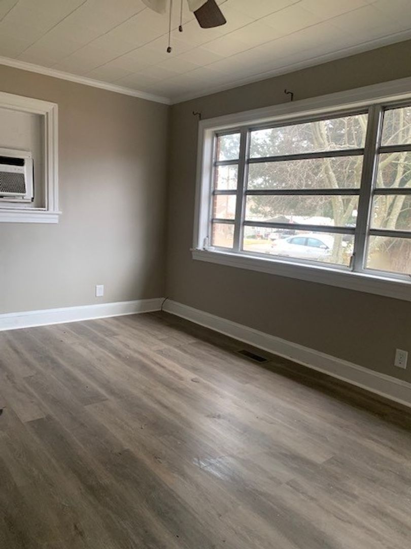 Asheboro House: 808 Highland St