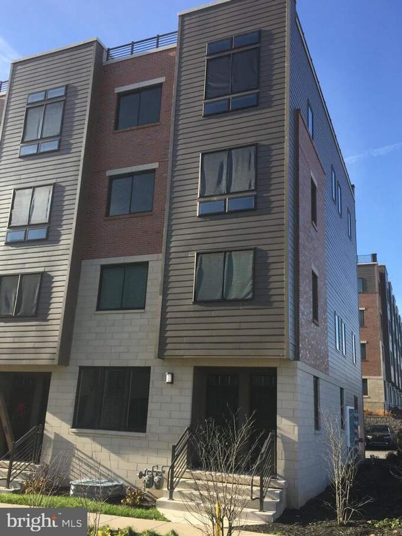 King Of Prussia Apartment: 711 Lakeview Ct