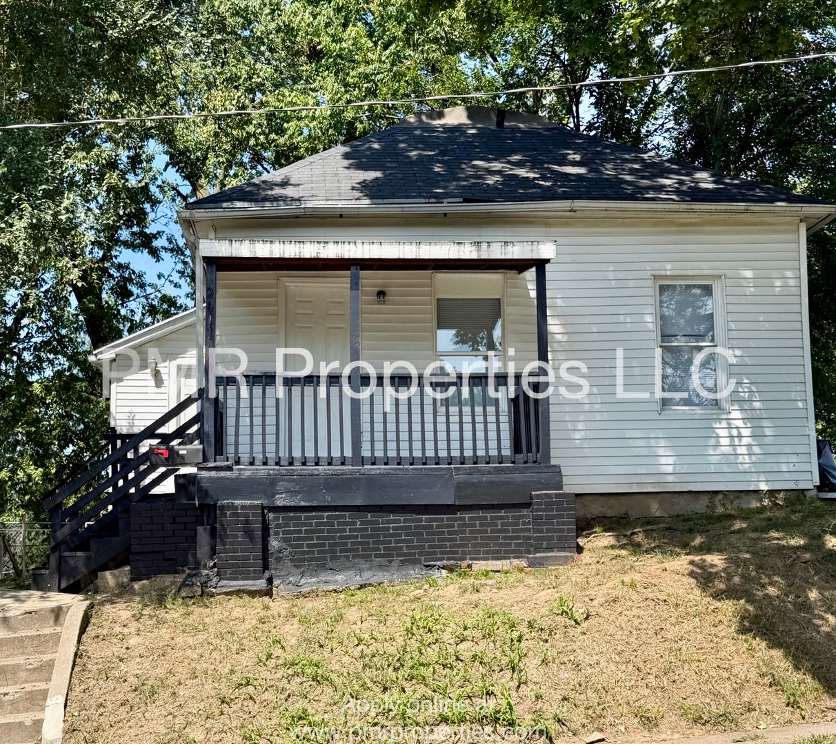 Saint Joseph House: 2611 Mary Street