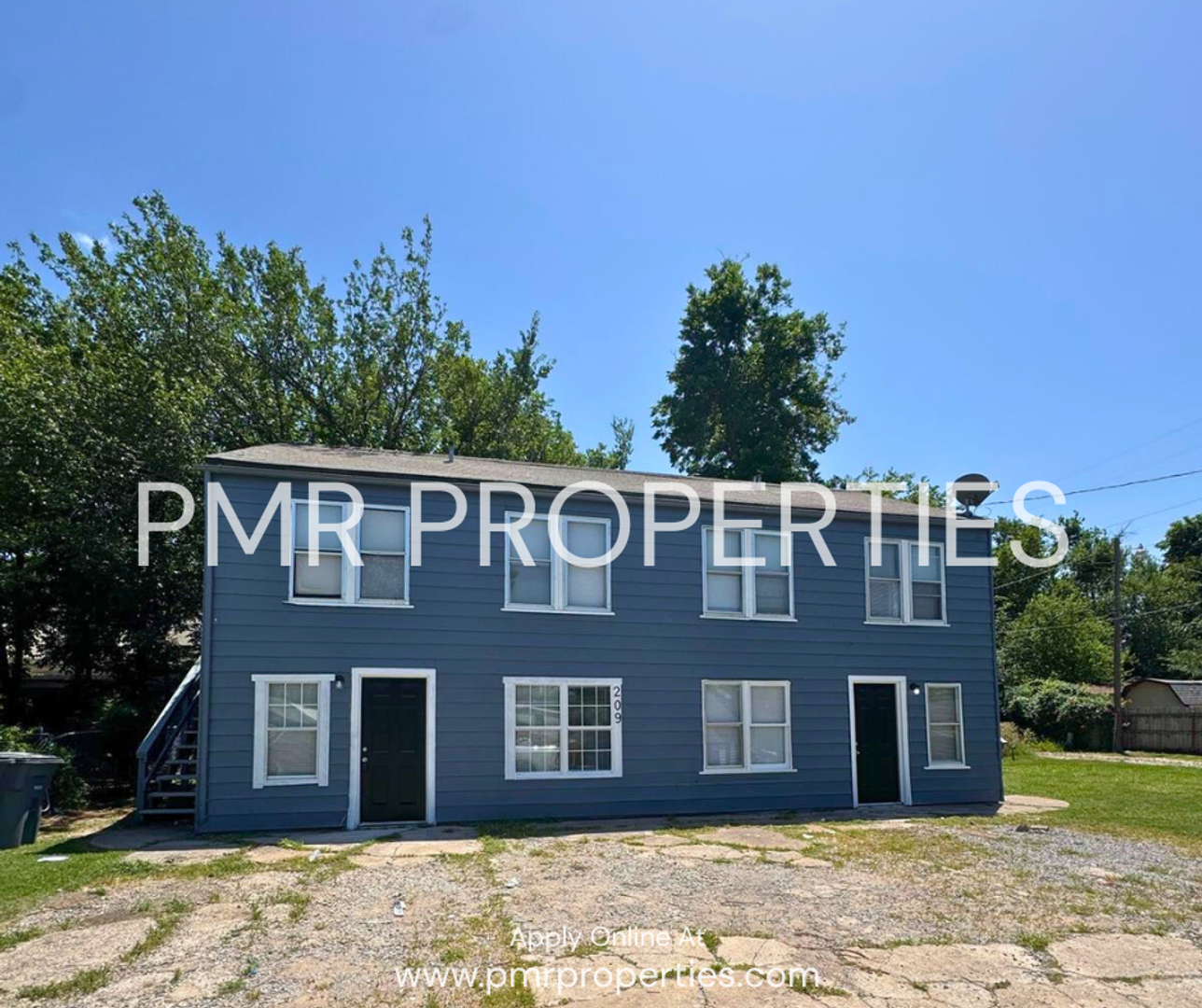 Lawton Apartment: 209 NW 6th Street
