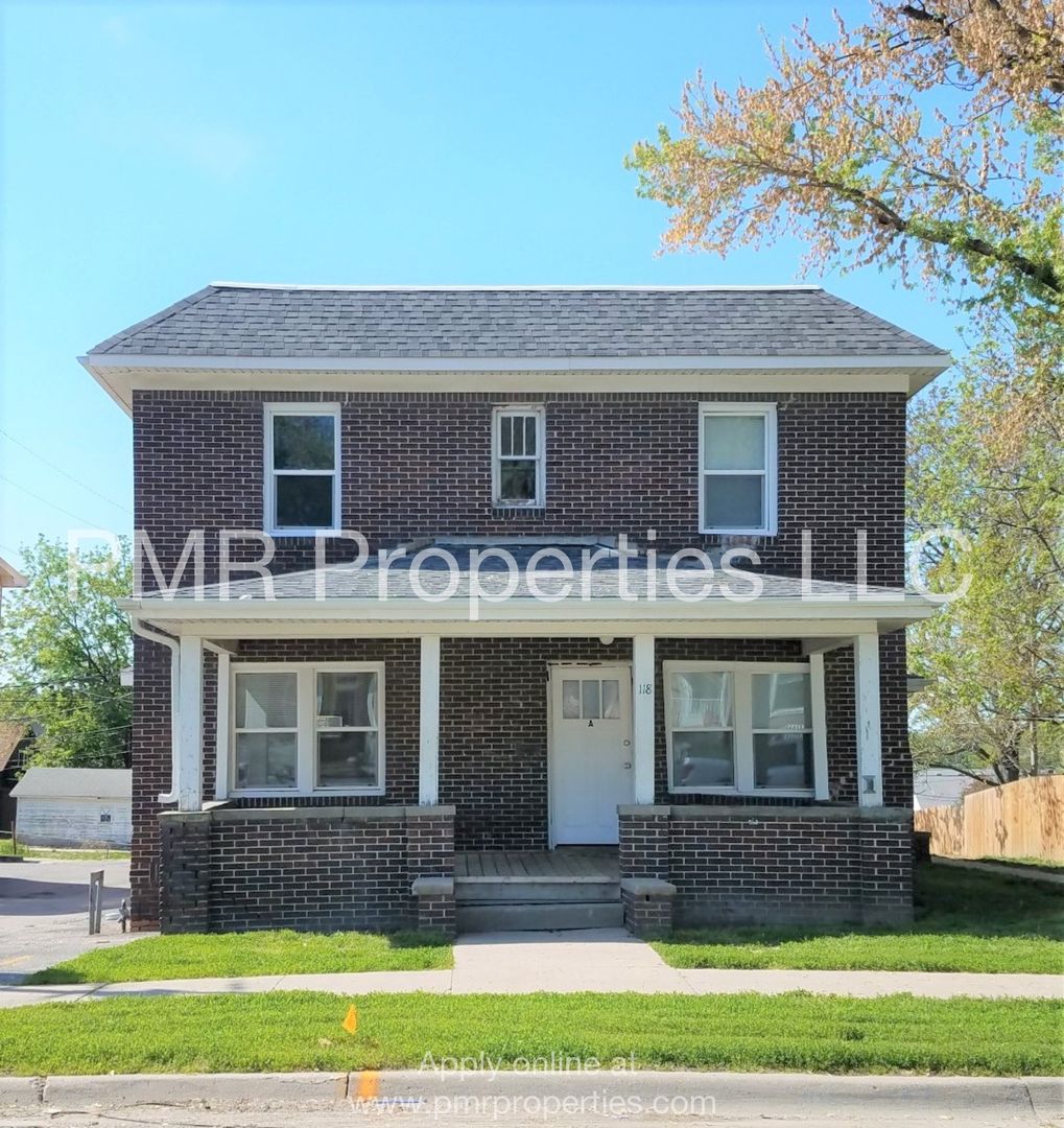 Council Bluffs Apartment: 118 Platner Street