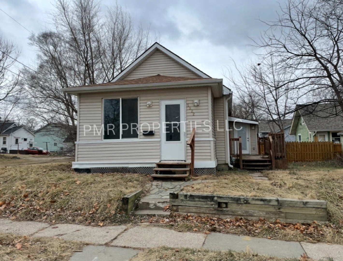 Omaha House: 5922 North 28th Avenue