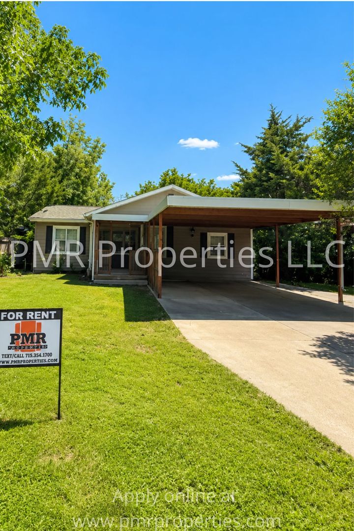 Lawton House: 1708 NW Pollard Ave