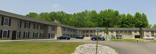 LIMITED TIME FIRST MONTHS RENT FREE - 3 Bedroom Apartment Available in Goshen!