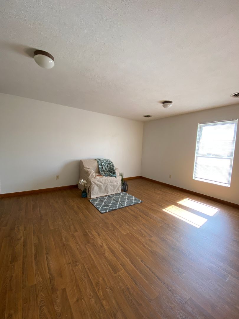 Goshen Apartment: 265 Woodridge Court