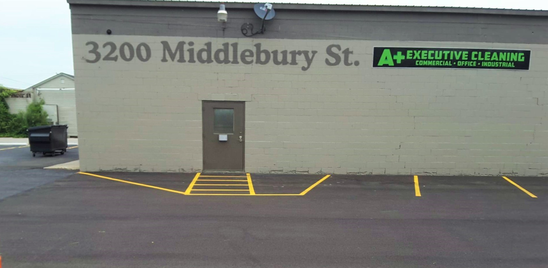 3200A Middlebury Street, Elkhart, IN 46516