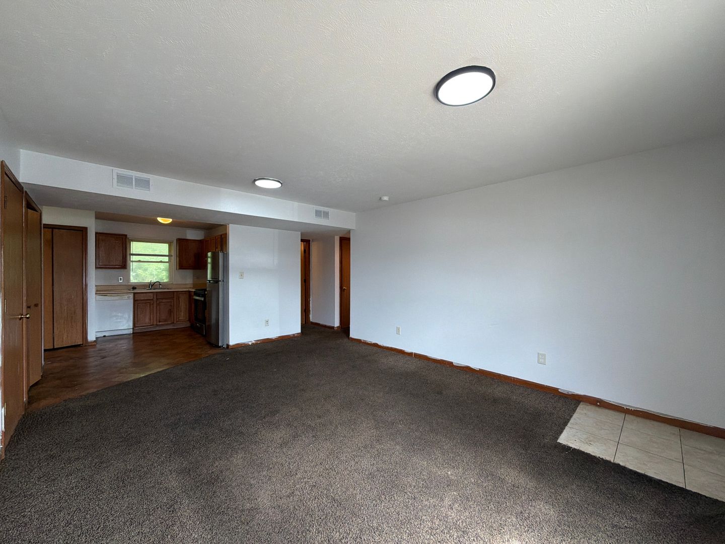 Goshen Apartment: 261 Woodridge Court