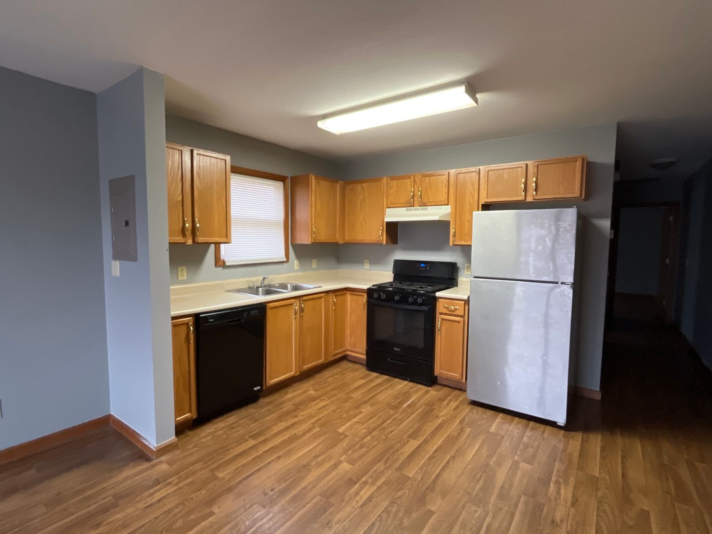Nappanee Apartment: 218 Stonewall Court