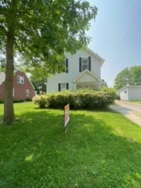 1 Bedroom Apartment Available in Goshen!