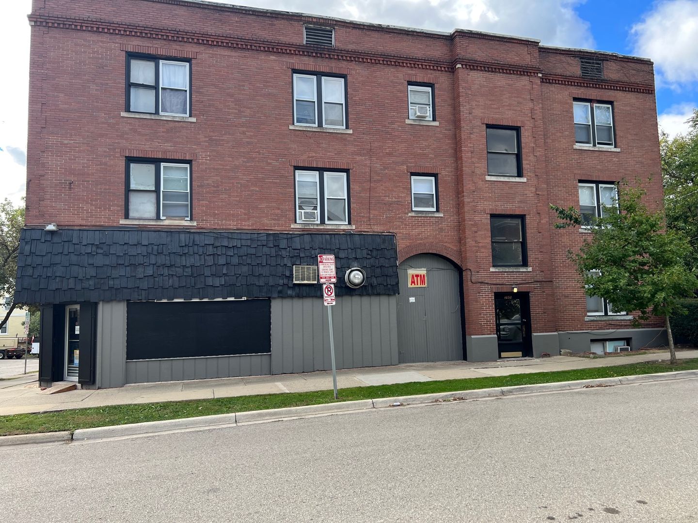 Ann Arbor Apartment: 1032 Vaughn