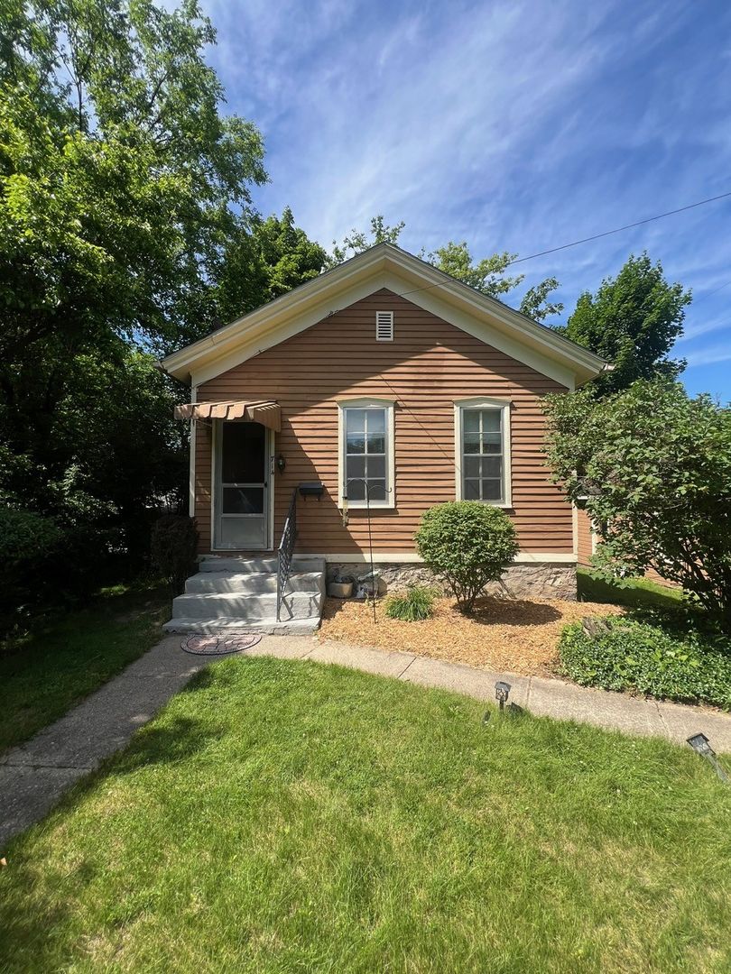 Ann Arbor House: 714 West Madison St.
