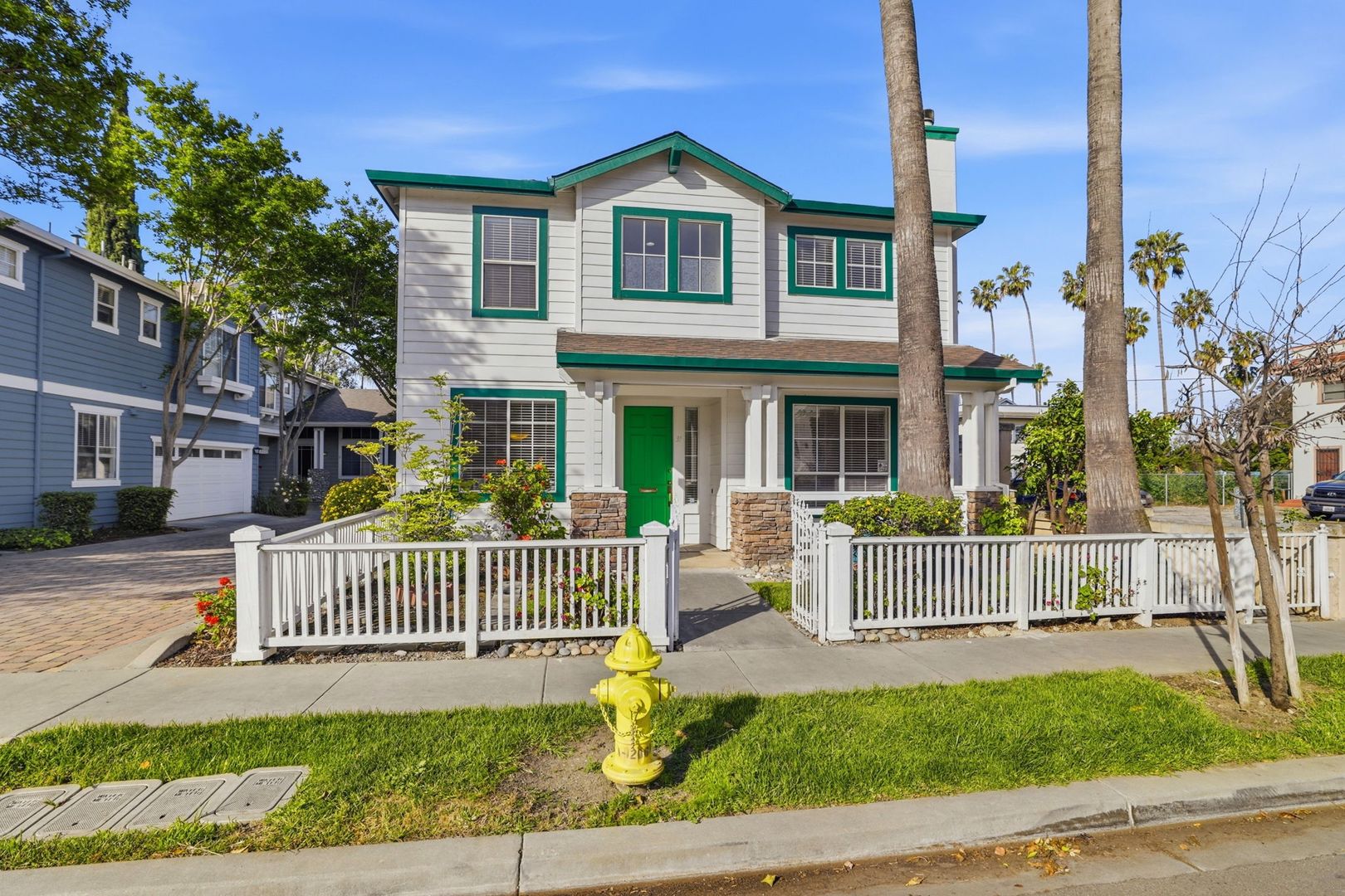 San Jose House: 31 S 16th St