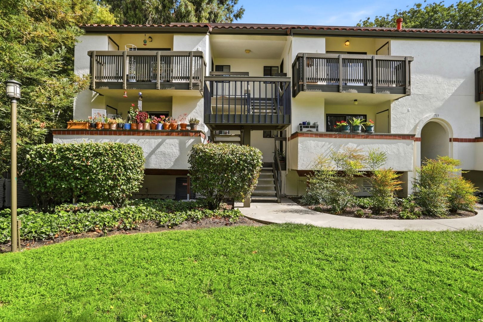 Sunnyvale Condo: 713 San Conrado Ter #7